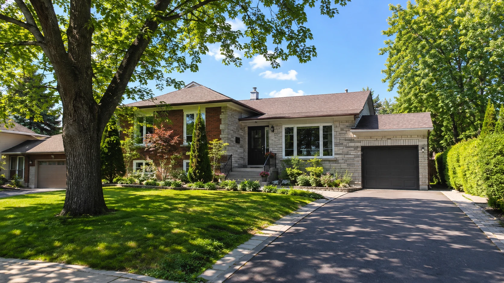 Propriété résidentielle dans un quartier établi de Lachine et LaSalle.